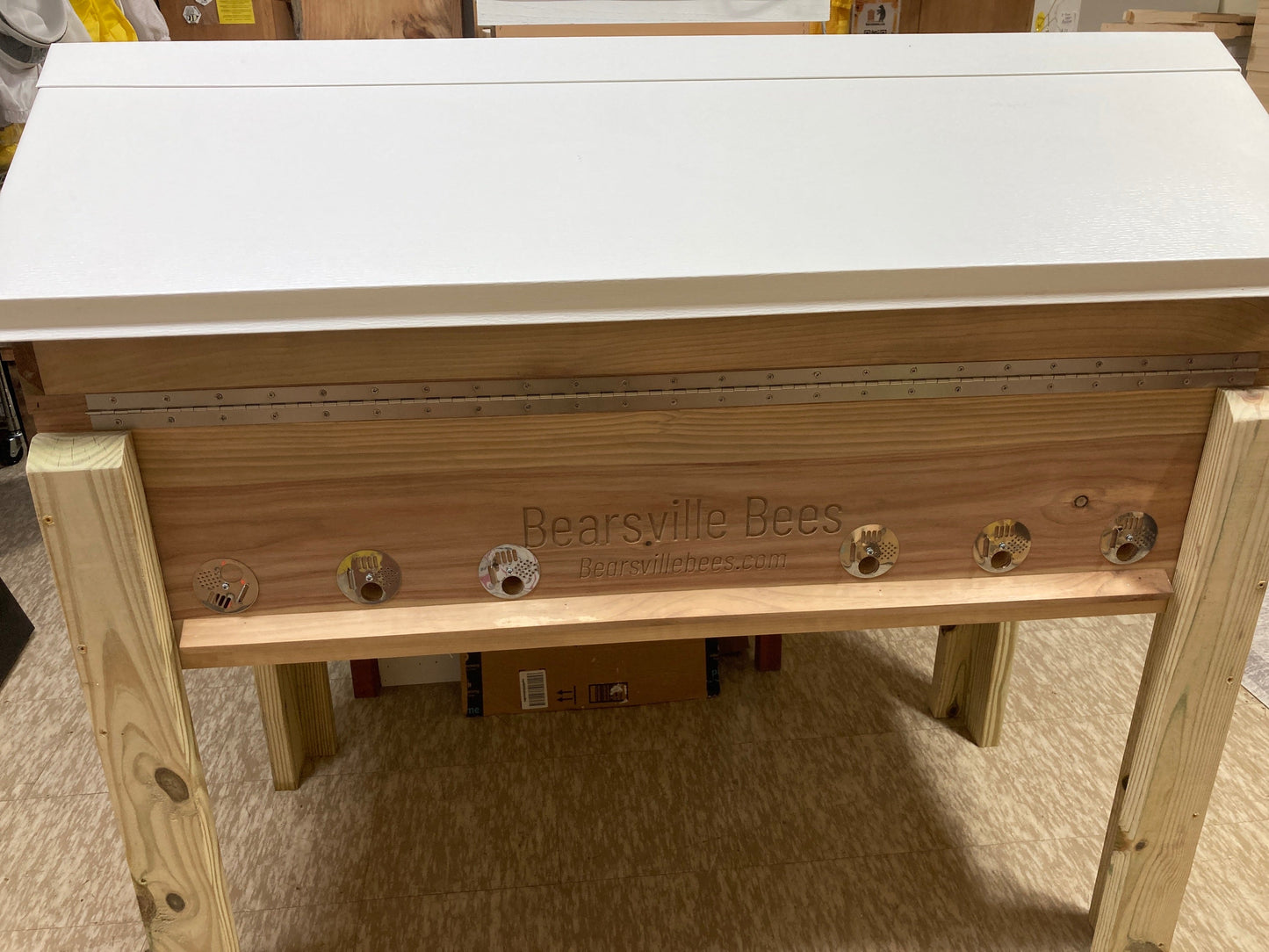 Bearsville Bees Insulated Long Langstroth Hive