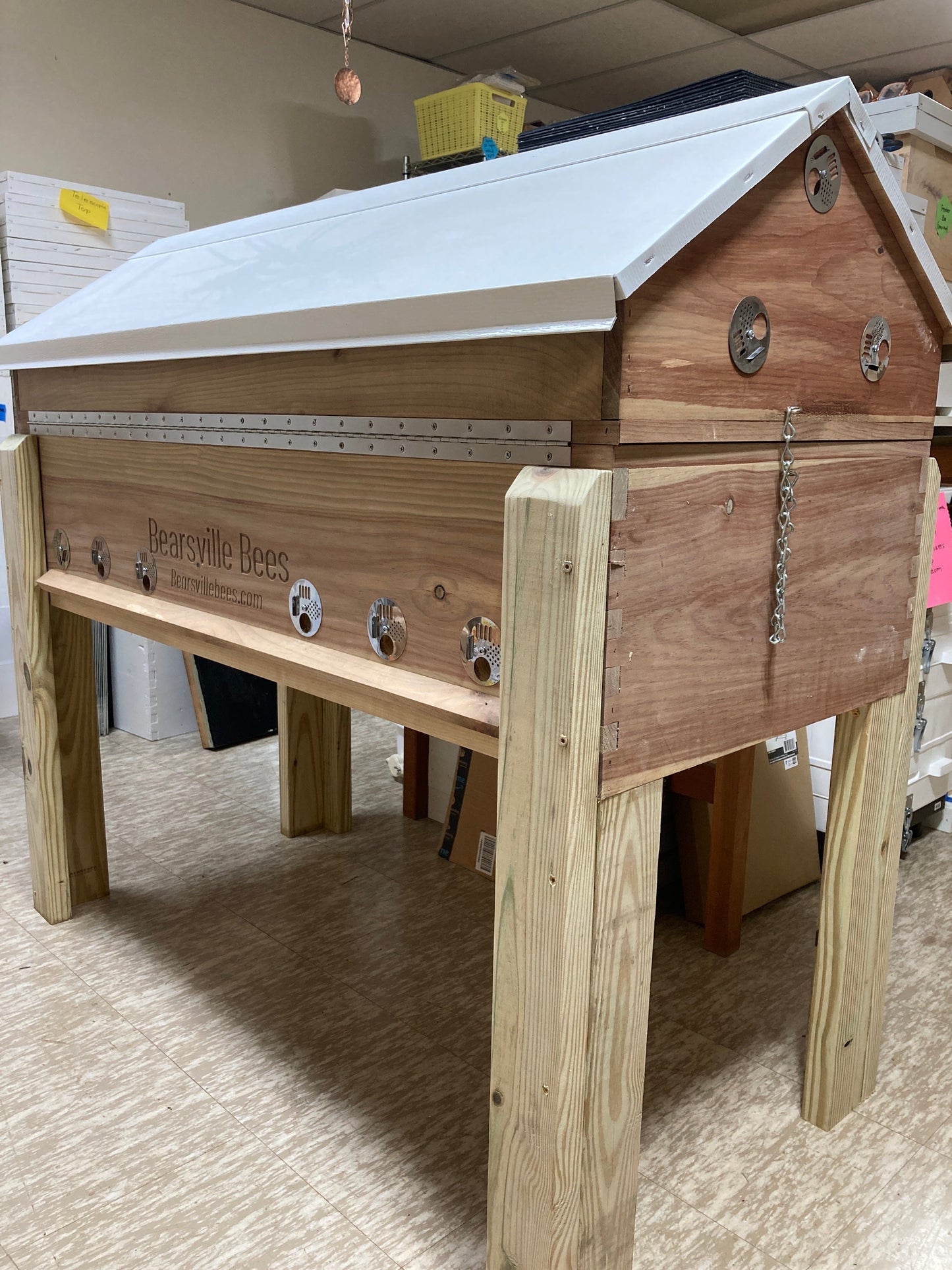Bearsville Bees Insulated Long Langstroth Hive