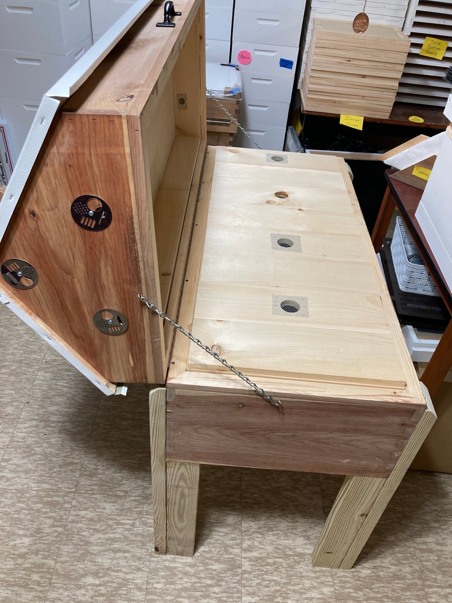 Bearsville Bees Insulated Long Langstroth Hive