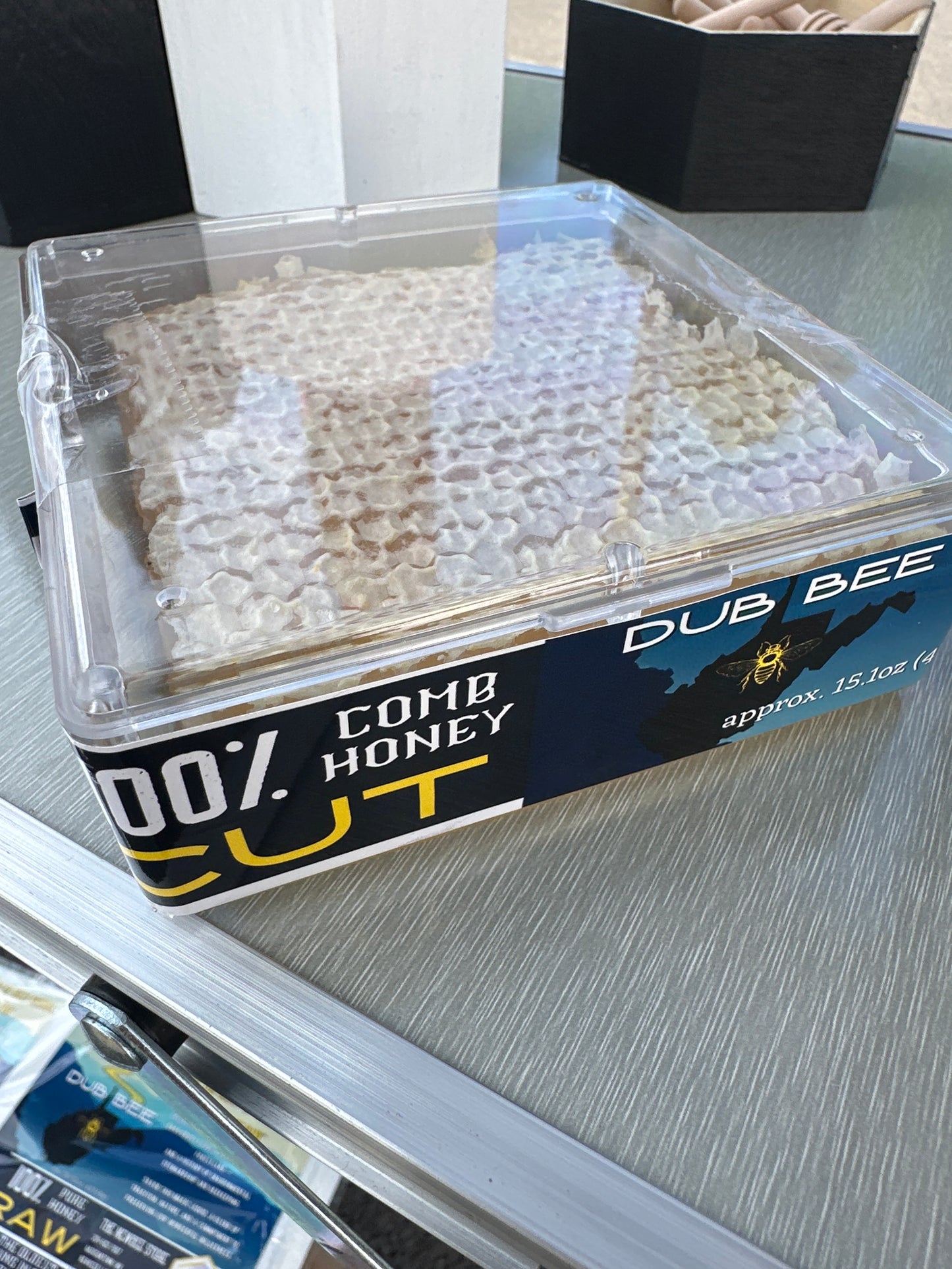 DUBBEE Cut Comb Honey