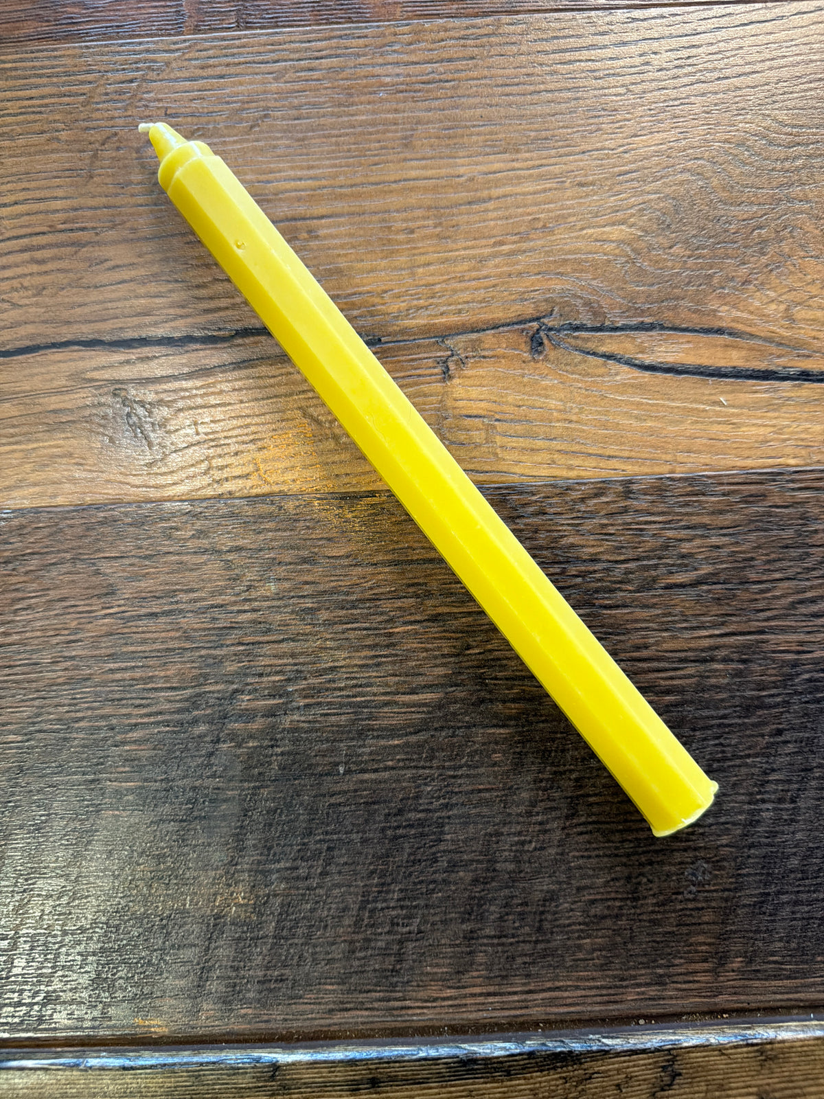 MB Pure Beeswax Dinner Taper Candle 2.5oz