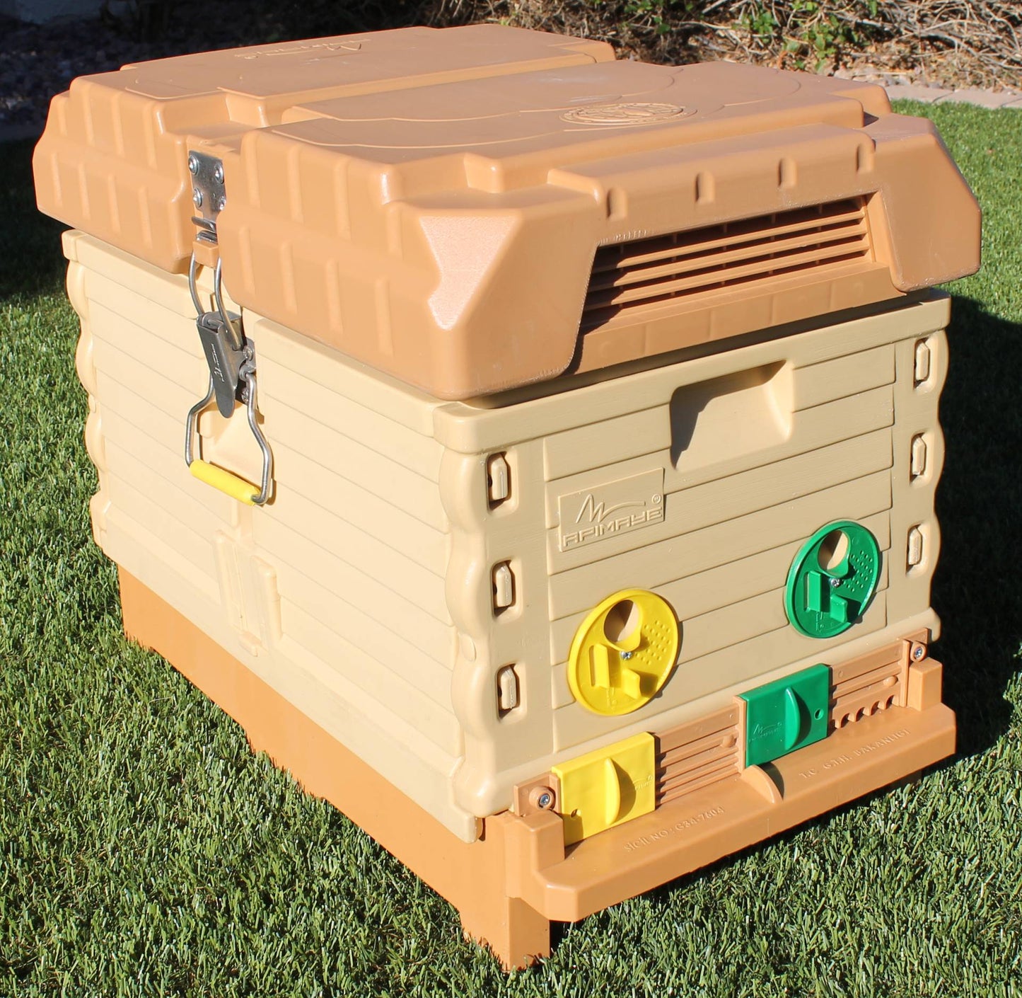 7 Frame NUC White Insulated Bee Hive Set (NBS)